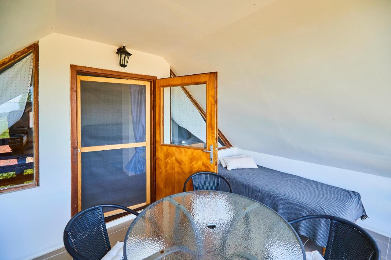 Kilatas A Tora Apartman Szigliget Extérieur photo
